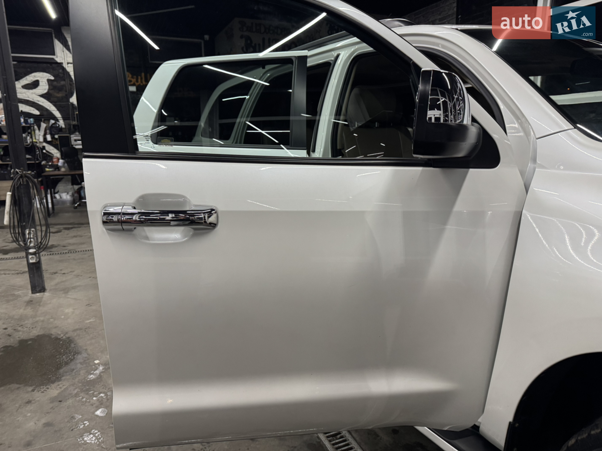 2013 Toyota Sequoia - мініатюра 21