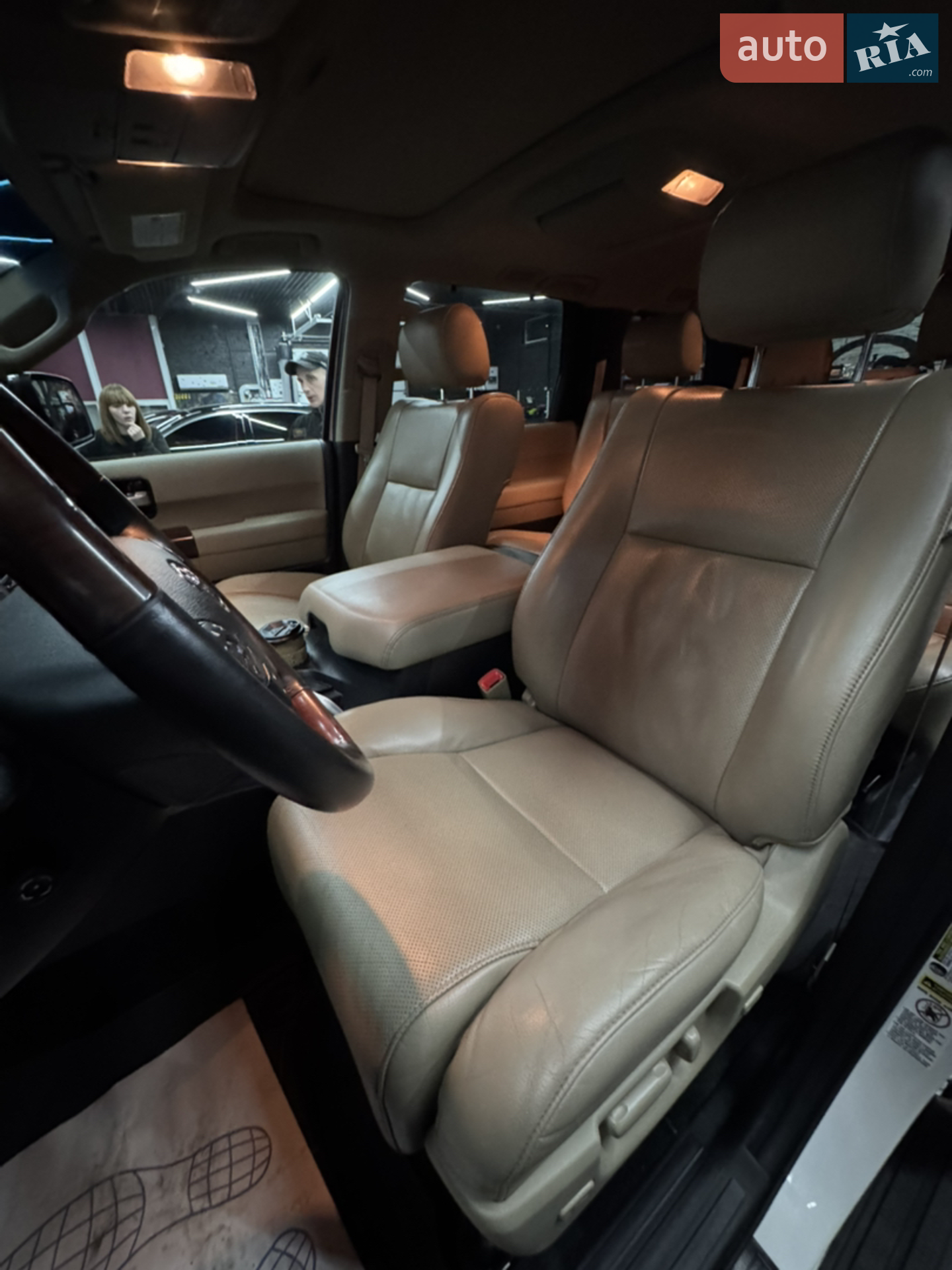 2013 Toyota Sequoia - мініатюра 46