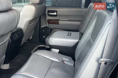 Позашляховик / Кросовер Toyota Sequoia 2008 в 