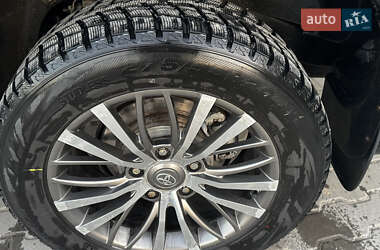 Позашляховик / Кросовер Toyota Sequoia 2008 в 