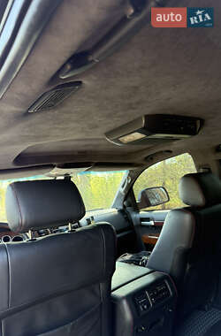 Внедорожник / Кроссовер Toyota Sequoia 2008 в 