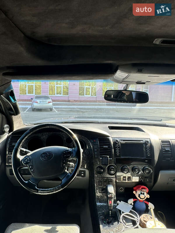 Внедорожник / Кроссовер Toyota Sequoia 2007 в Одессе