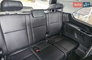 Внедорожник / Кроссовер Toyota Sequoia 2023 в 