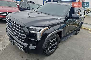 Toyota Sequoia 2023