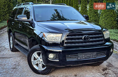 Позашляховик / Кросовер Toyota Sequoia 2008 в 