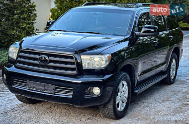 Позашляховик / Кросовер Toyota Sequoia 2008 в 