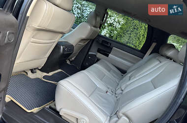 Позашляховик / Кросовер Toyota Sequoia 2008 в 