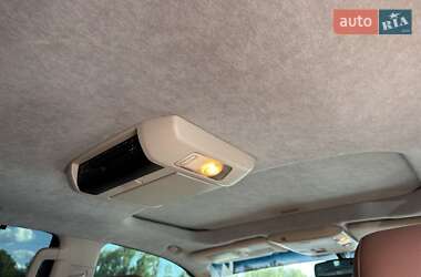 Внедорожник / Кроссовер Toyota Sequoia 2008 в 