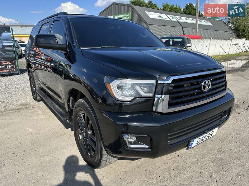 Внедорожник / Кроссовер Toyota Sequoia 2008 в 
