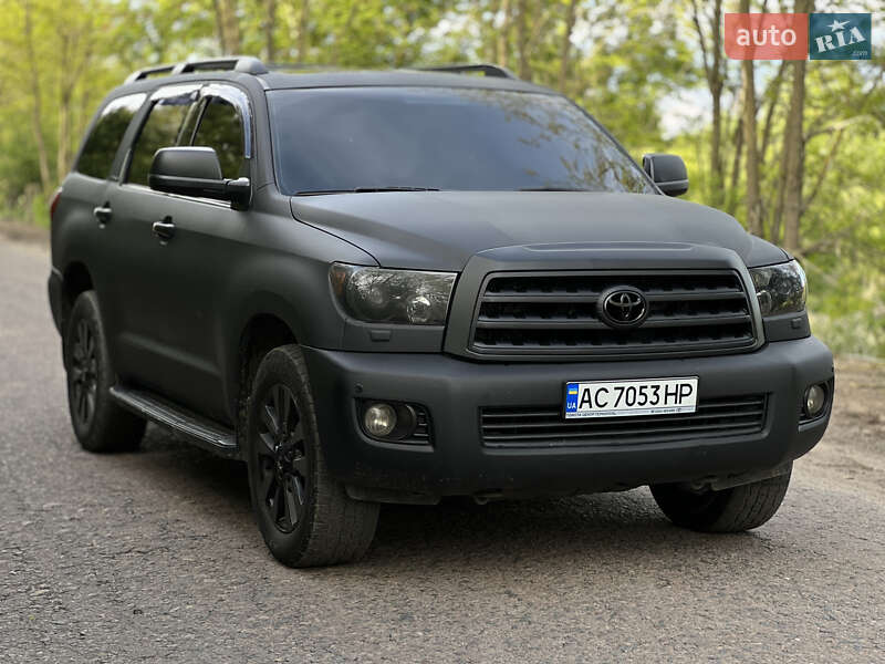 Toyota Sequoia 2008