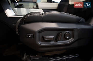 Внедорожник / Кроссовер Toyota Sequoia 2025 в 