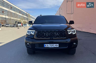 Внедорожник / Кроссовер Toyota Sequoia 2008 в Киеве