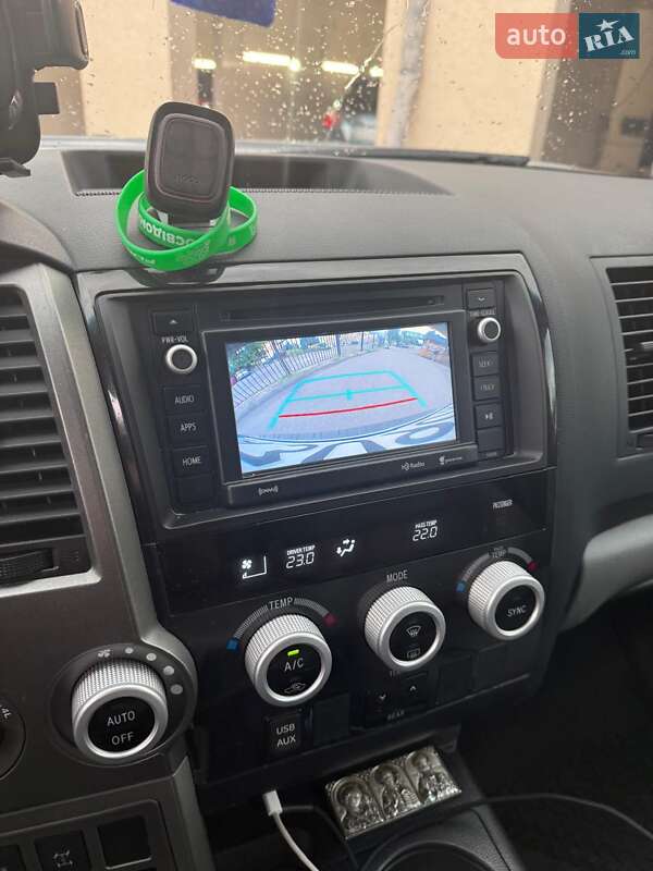 Внедорожник / Кроссовер Toyota Sequoia 2017 в Киеве фото 6 Внедорожник / Кроссовер Toyota Sequoia 2017 в Киеве