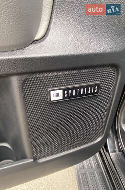 Внедорожник / Кроссовер Toyota Sequoia 2008 в 