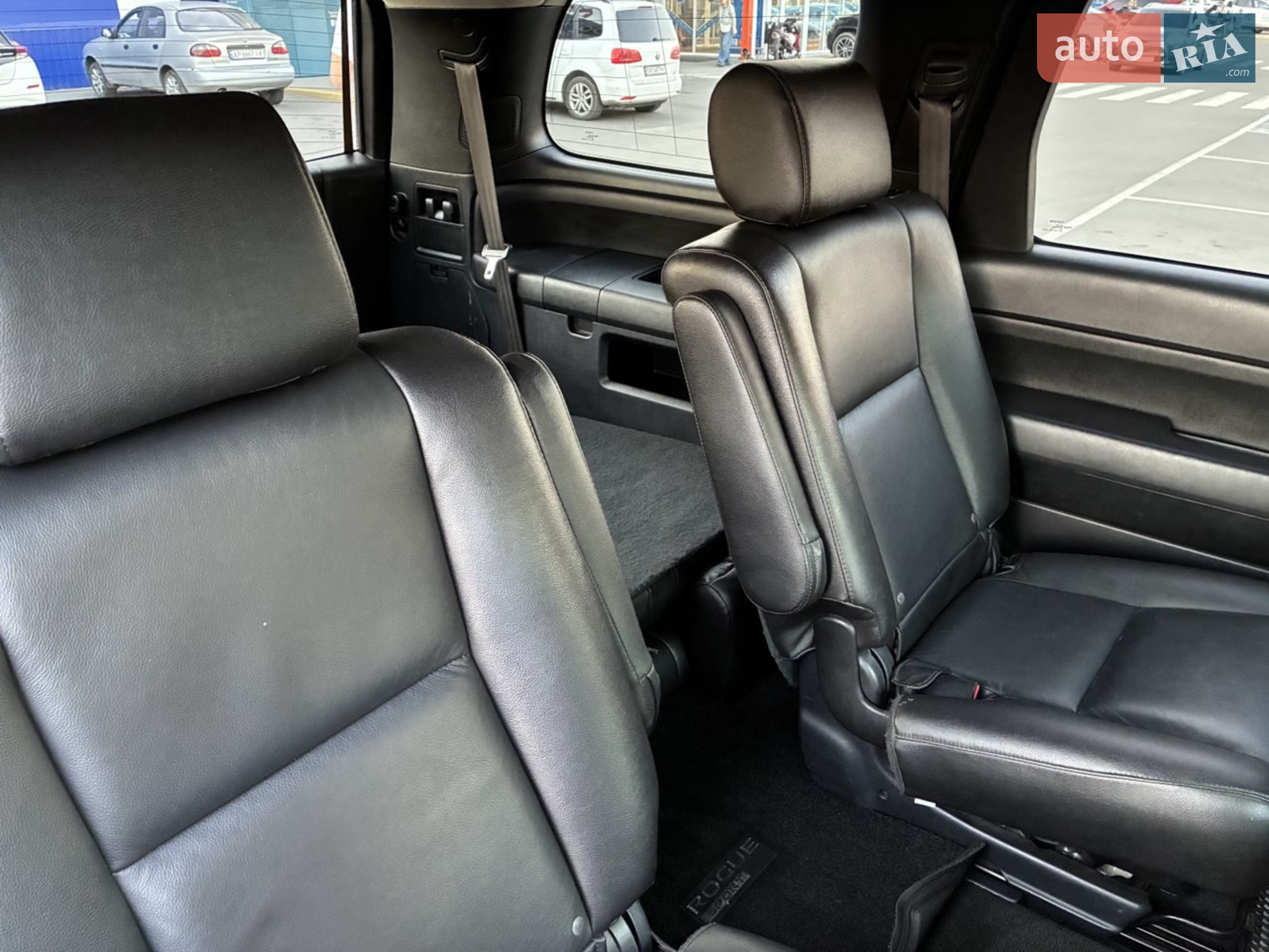 2014 Toyota Sequoia - мініатюра 18
