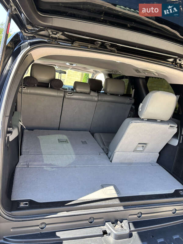 Внедорожник / Кроссовер Toyota Sequoia 2012 в Измаиле