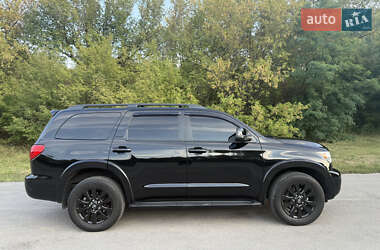 Внедорожник / Кроссовер Toyota Sequoia 2008 в Днепре