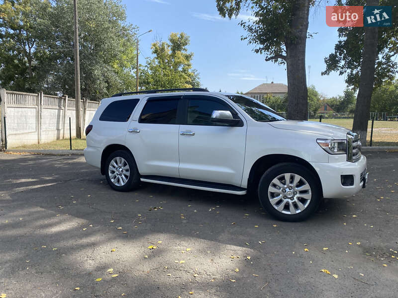 Позашляховик / Кросовер Toyota Sequoia 2008 в Вінниці
