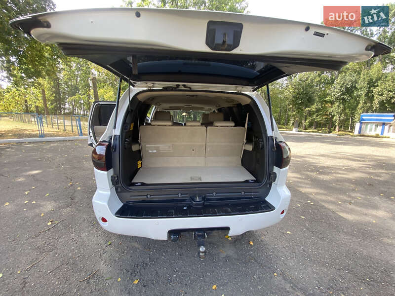 Позашляховик / Кросовер Toyota Sequoia 2008 в Вінниці