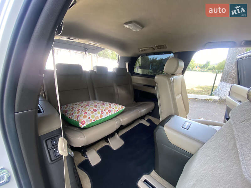 Позашляховик / Кросовер Toyota Sequoia 2008 в Вінниці