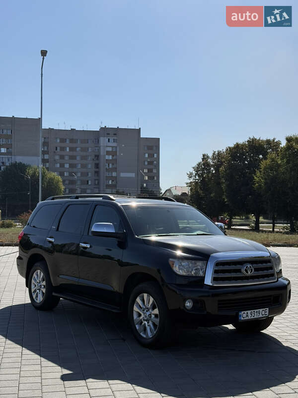 Внедорожник / Кроссовер Toyota Sequoia 2008 в Черкассах