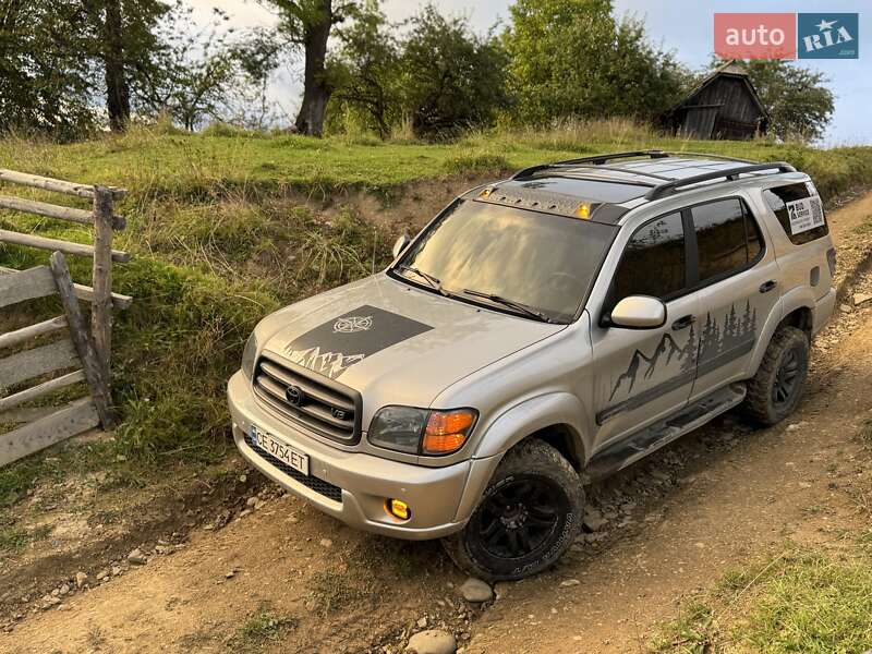 Внедорожник / Кроссовер Toyota Sequoia 2001 в Черновцах