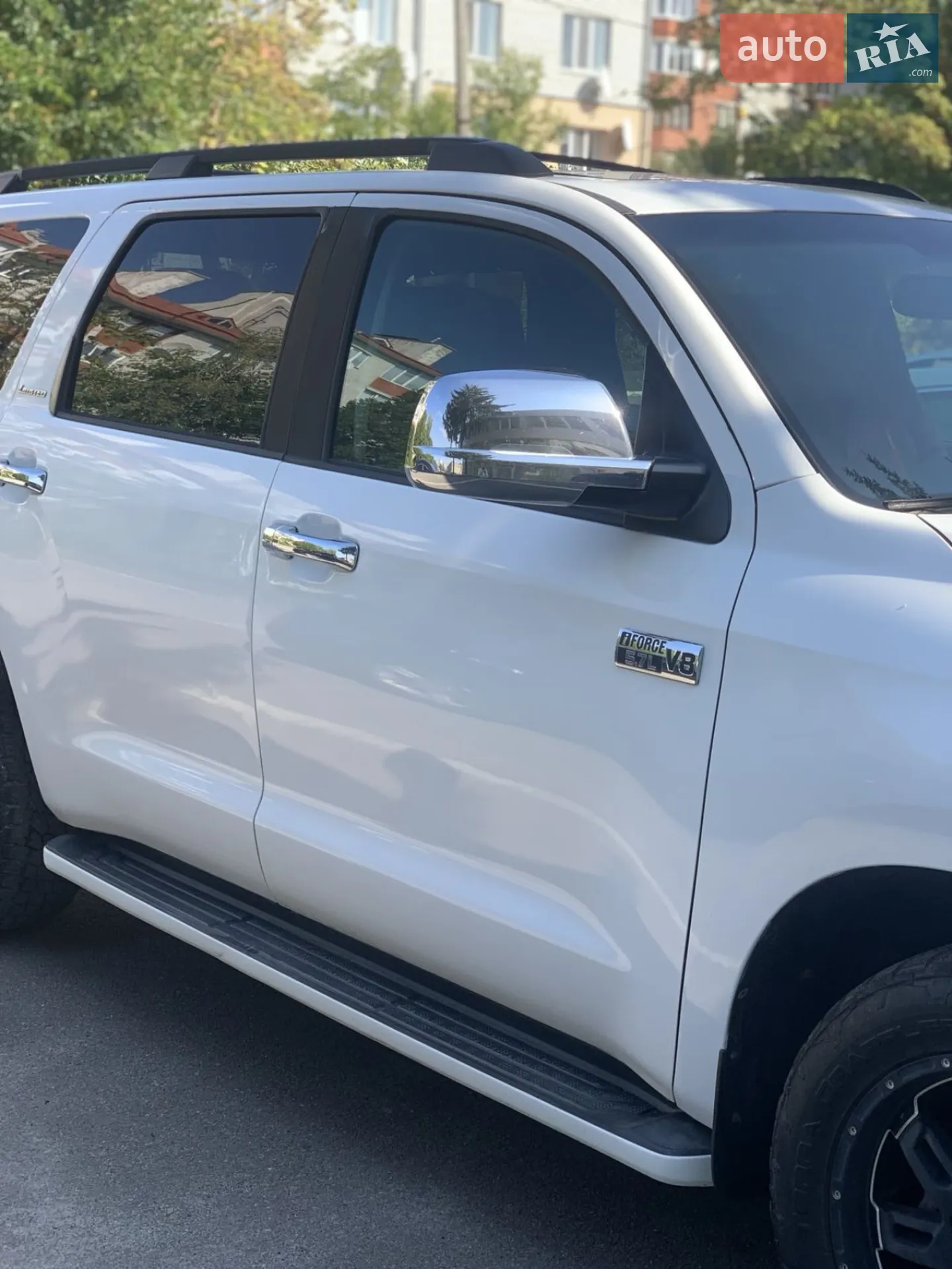 2013 Toyota Sequoia - мініатюра 22