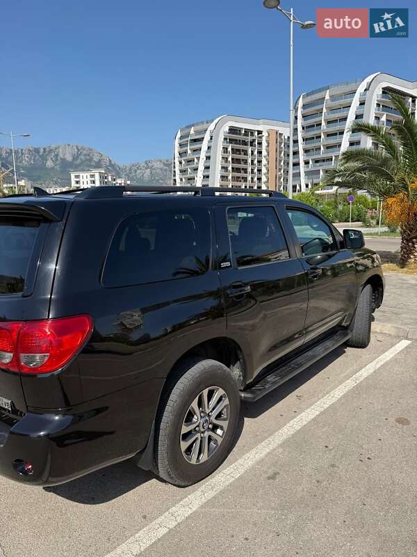 Внедорожник / Кроссовер Toyota Sequoia 2013 в Кропивницком фото 5 Внедорожник / Кроссовер Toyota Sequoia 2013 в Кропивницком