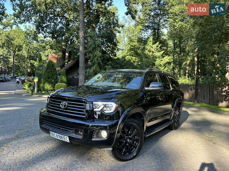 Внедорожник / Кроссовер Toyota Sequoia 2011 в Львове
