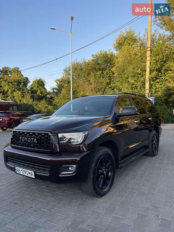 Toyota Sequoia 2013