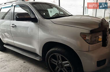 Позашляховик / Кросовер Toyota Sequoia 2008 в Броварах