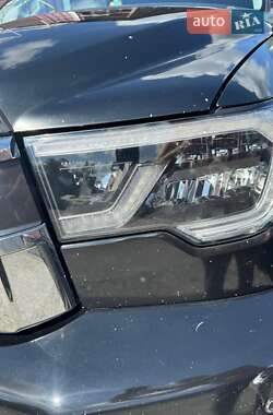 Внедорожник / Кроссовер Toyota Sequoia 2014 в 