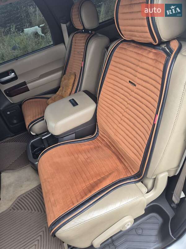 Позашляховик / Кросовер Toyota Sequoia 2011 в Первомайську