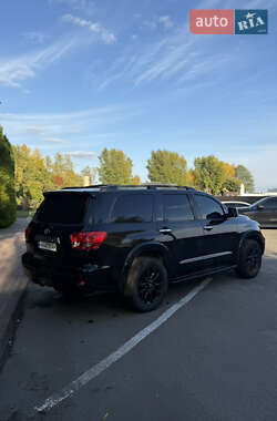 Позашляховик / Кросовер Toyota Sequoia 2008 в 