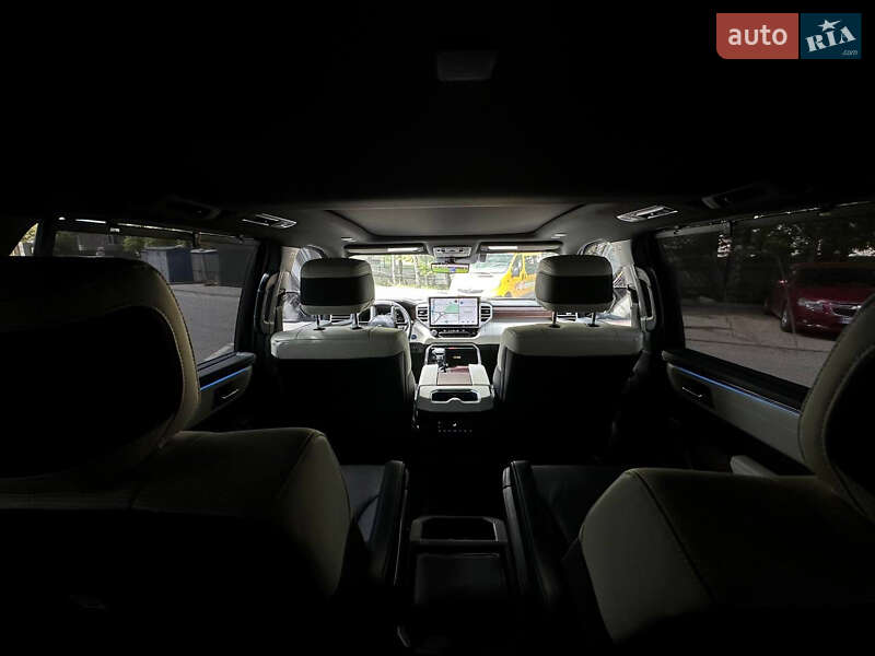 Позашляховик / Кросовер Toyota Sequoia 2023 в Тернополі фото 21 Позашляховик / Кросовер Toyota Sequoia 2023 в Тернополі