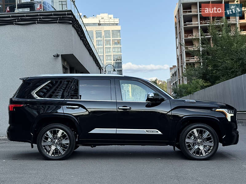 Внедорожник / Кроссовер Toyota Sequoia 2025 в Киеве