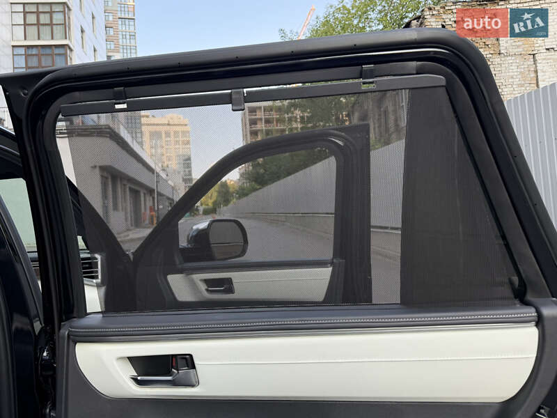 Внедорожник / Кроссовер Toyota Sequoia 2025 в Киеве