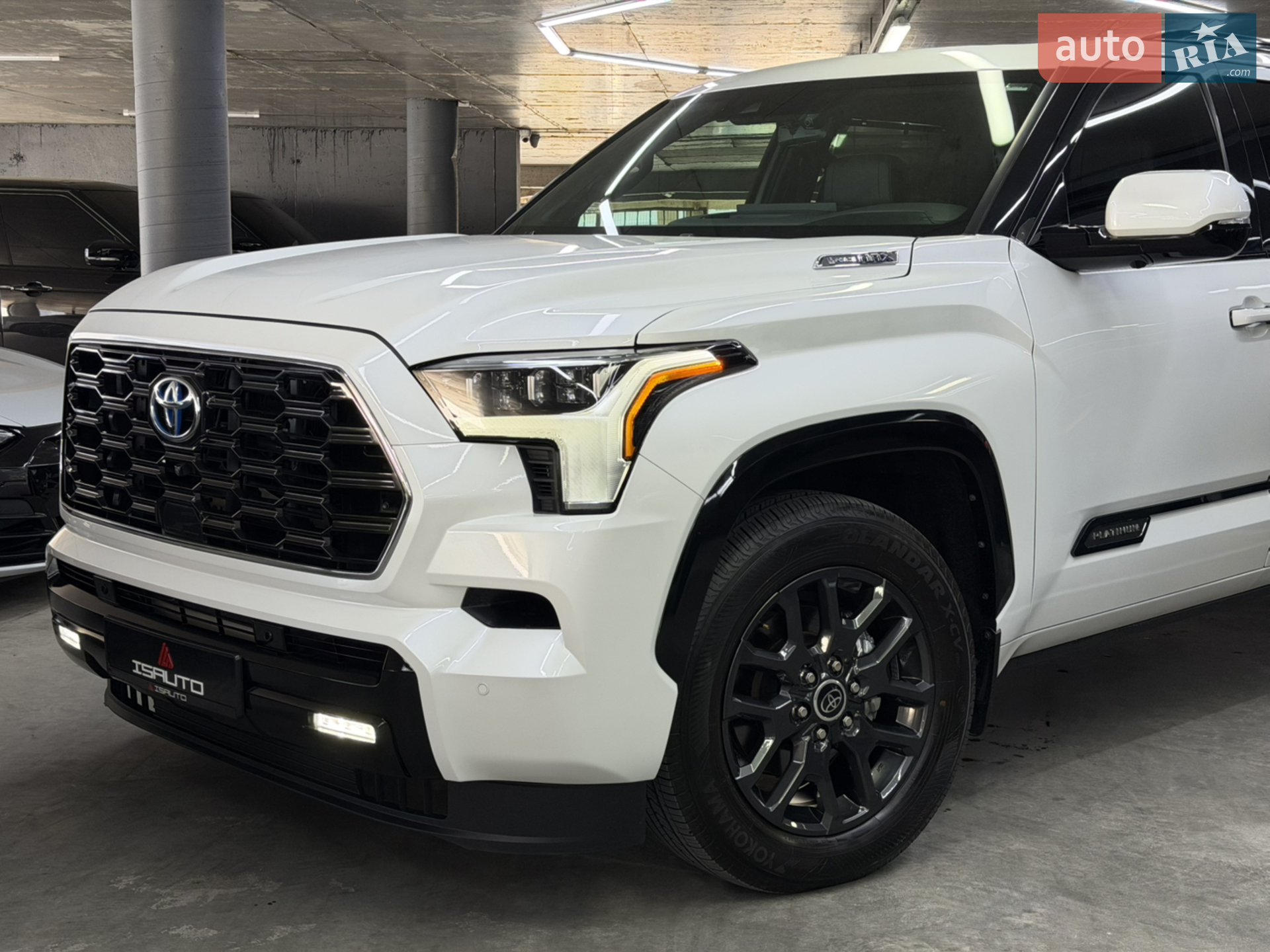 2023 Toyota Sequoia - мініатюра 9