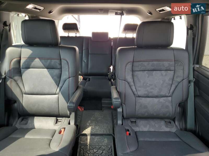 Позашляховик / Кросовер Toyota Sequoia 2024 в Львові фото 10 Позашляховик / Кросовер Toyota Sequoia 2024 в Львові
