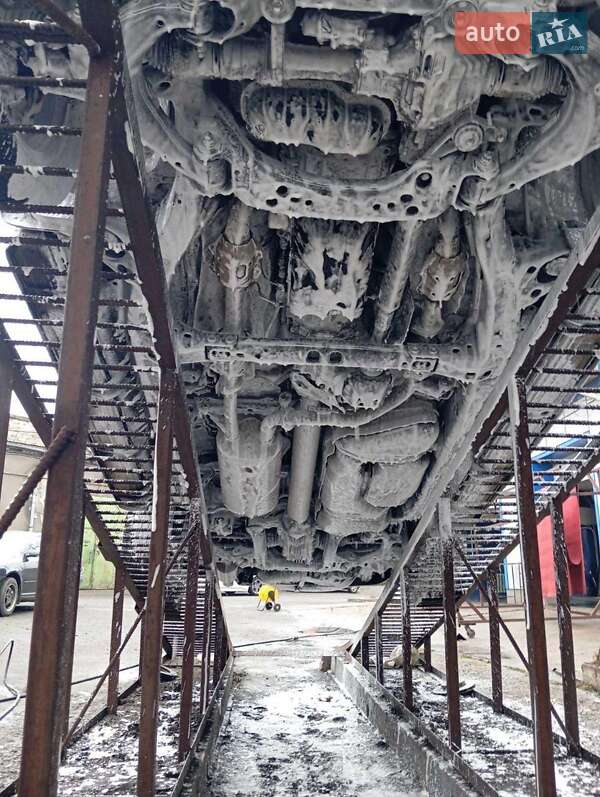 Внедорожник / Кроссовер Toyota Sequoia 2015 в Одессе фото 50 Внедорожник / Кроссовер Toyota Sequoia 2015 в Одессе