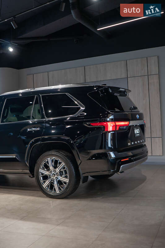 Внедорожник / Кроссовер Toyota Sequoia 2025 в Киеве фото 7 Внедорожник / Кроссовер Toyota Sequoia 2025 в Киеве