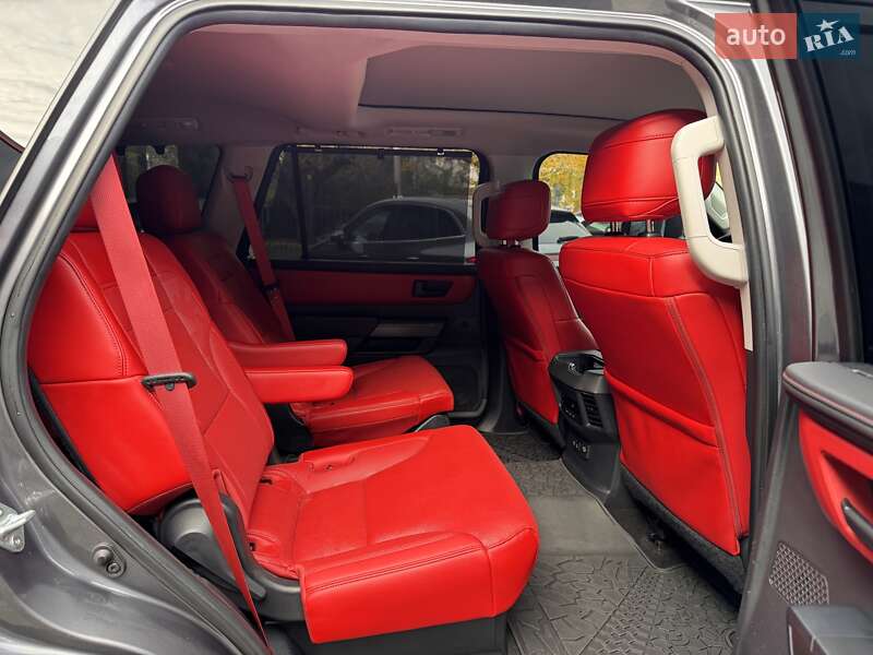 Позашляховик / Кросовер Toyota Sequoia 2023 в Одесі