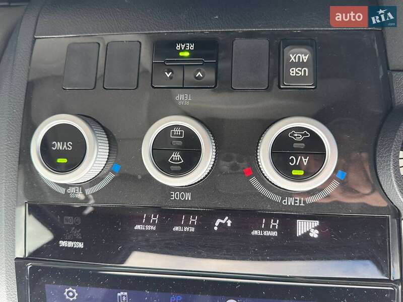 Внедорожник / Кроссовер Toyota Sequoia 2019 в Киеве фото 27 Внедорожник / Кроссовер Toyota Sequoia 2019 в Киеве