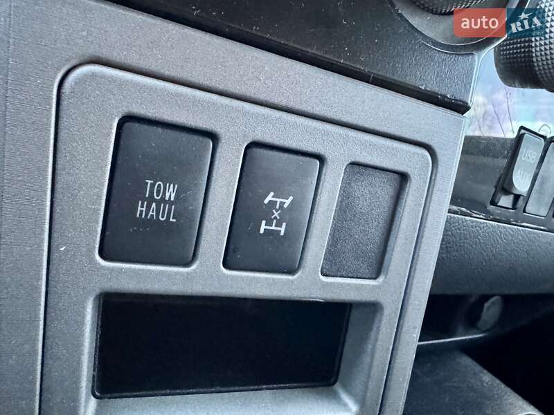 Позашляховик / Кросовер Toyota Sequoia 2011 в Києві фото 29 Позашляховик / Кросовер Toyota Sequoia 2011 в Києві