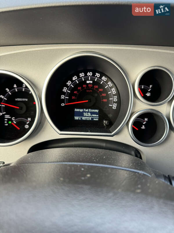 Внедорожник / Кроссовер Toyota Sequoia 2008 в Черновцах