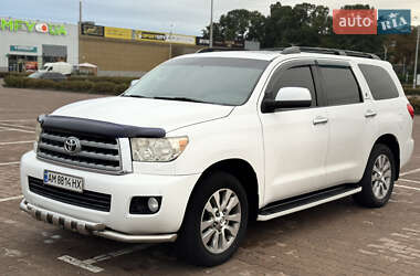 Внедорожник / Кроссовер Toyota Sequoia 2011 в Житомире