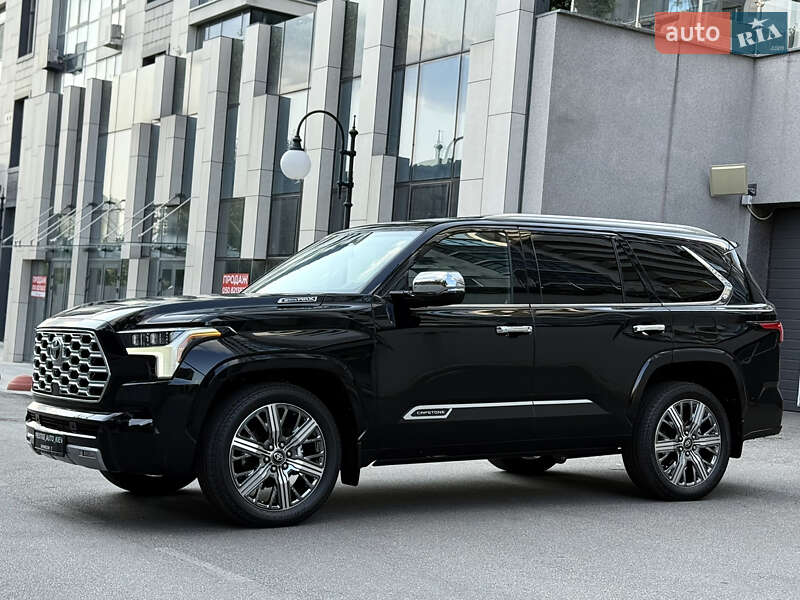 Позашляховик / Кросовер Toyota Sequoia 2025 в Києві