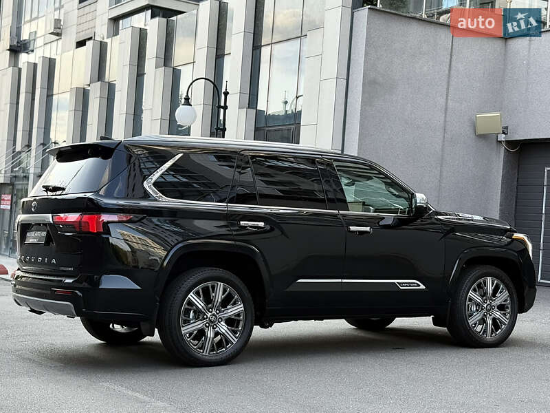 Позашляховик / Кросовер Toyota Sequoia 2025 в Києві