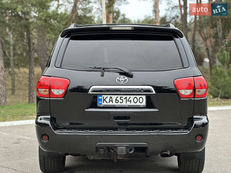 Позашляховик / Кросовер Toyota Sequoia 2008 в Києві