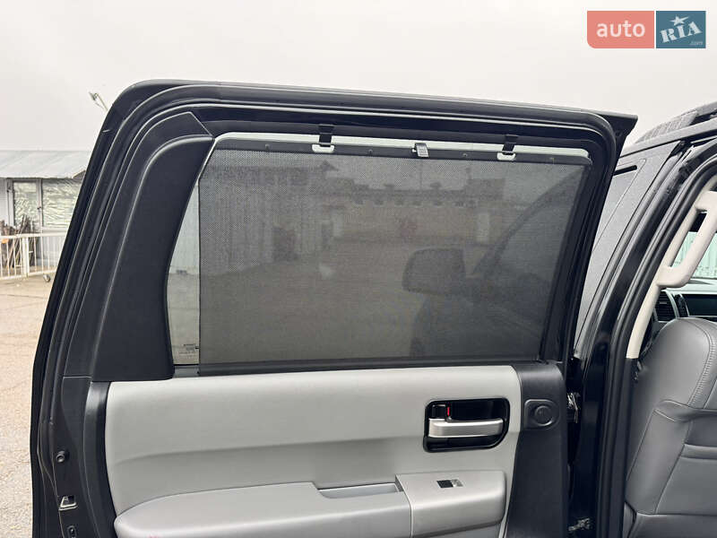 Позашляховик / Кросовер Toyota Sequoia 2008 в Києві